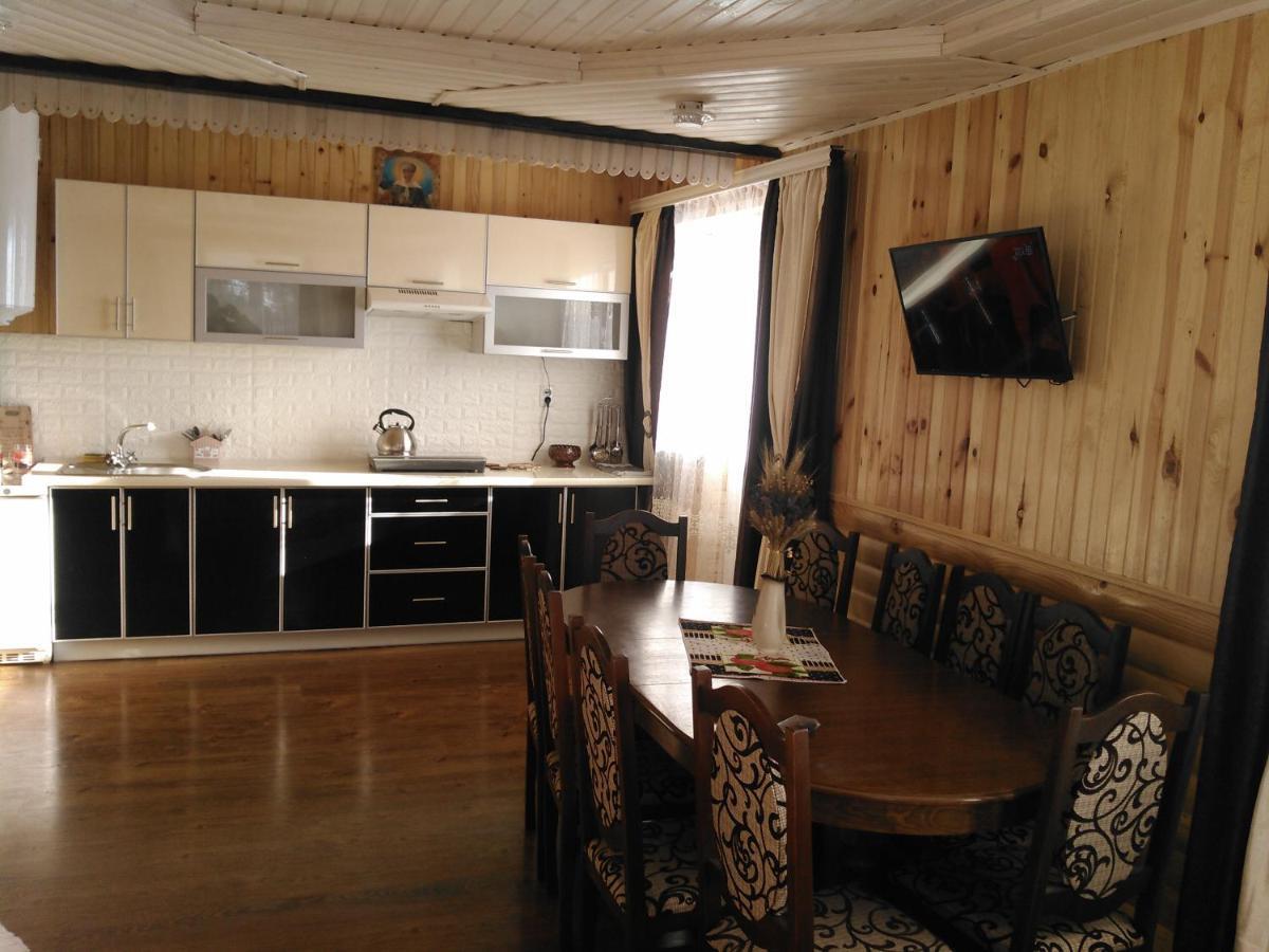 Сімейний Котедж Краєвид Mykulytjyn Exteriör bild