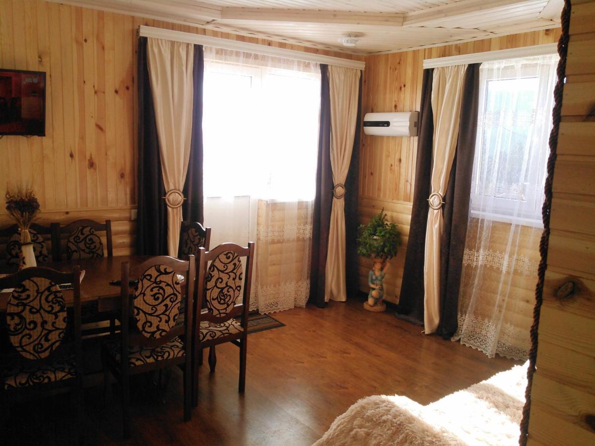 Сімейний Котедж Краєвид Mykulytjyn Exteriör bild
